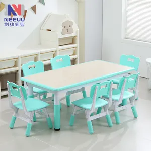 Set di sedie da tavolo per studio per bambini Set di tavoli e sedie per bambini regolabili in altezza per bambini tavolo da tavolo in plastica per bambini Graffiti