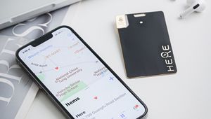 Buscador de billetera MFi Premium impermeable en todo el mundo de 0,9mm sin GPS Air-Tag tarjetas rastreador tarjeta Bluetooth localizador recargable - Product Image 4