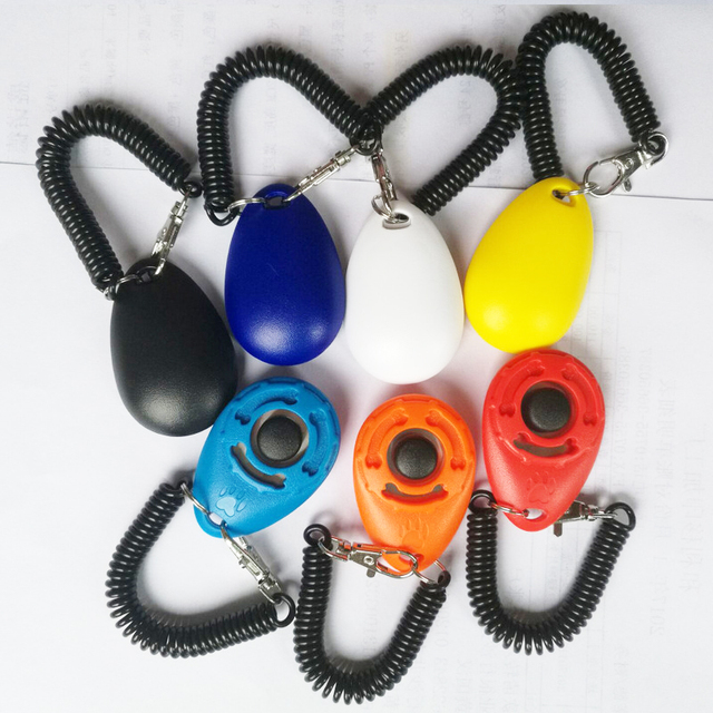 Wholesale Custom logo Sound Stop Barking Training Whistle Round Dog Clicker