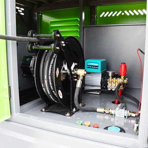 Balayeuse routière électrique professionnelle avec cabine fermée, toutes saisons, fonctions 4-en-1, nettoyage haute pression, pulvérisation d'eau - Product Image 5