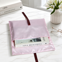 Pochette en satin imprimée personnalisée avec logo, nœud en ruban, sac cadeau pour foulards, vêtements, perruques, lingerie, accessoires – Vente en gros OEM