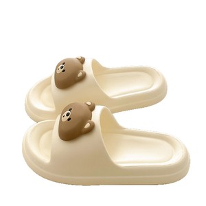 Nouvelles tongs en EVA pour femmes, style été, couleur unie, motif ours mignon, pour la maison et les sorties décontractées - Product Image 2