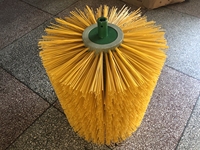 Brosse rotative automatique pour bétail, grattoir pour vaches, brosse de massage anti-démangeaisons, personnalisée pour la ferme