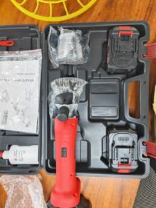 Soporte reemplazar la cortadora de <span class=keywords><strong>caballos</strong></span> con 2 baterías de litio batería oveja cabra lana cortadora ovejas cortadora caballo equipo - Product Image 3