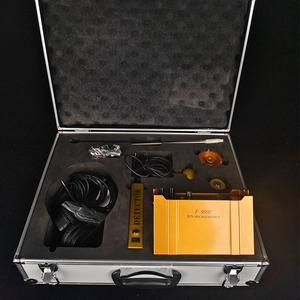 เครื่องตรวจจับการรั่วไหลของน้ำประปาแบบแม่นยำ รุ่น F-999E/F999H/F999M สำหรับระบบทำความร้อนใต้พื้น จุดตรวจจับการรั่วไหลของท่อ OEM - Product Image 2