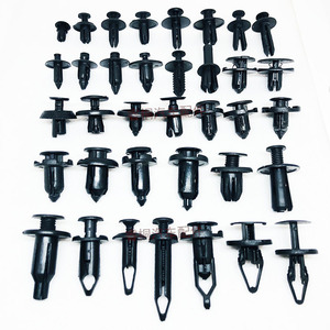Clips de pare-chocs automobiles Shuangxuan, boulons d'expansion, rivets traversants, attaches universelles en plastique pour carrosserie de voiture, modèle RT - Product Image 3