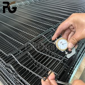 2025 nouveaux panneaux de clôture en treillis soudé de clôture anti-escalade Clearvu 358 avec cadre en fer porte coulissante <span class=keywords><strong>hauteur</strong></span> 1.8m longueur <span class=keywords><strong>2m</strong></span> - Product Image 4