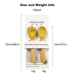 Juego de Cuchara y Tenedor de Silicona para Bebés, Sin BPA, con Mango de Madera, Resistente al Calor, para la Alimentación Independiente - Product Image 5