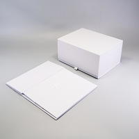 Fournisseur chinois de boîtes plates pour vêtements, logo personnalisé disponible, emballage rigide pour vêtements, boîtes pliables blanches pour emballer des robes