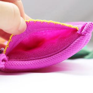 Gants en fibre végétale avec logo personnalisé direct de l'usine Bain épais et doux pour le nettoyage du corps et du visage Gants exfoliants lavables simples - Product Image 3