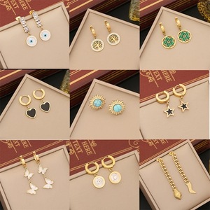 Échantillons gratuits Ensemble de bijoux de fête de mariage en acier inoxydable Ensemble de bijoux collier boucles d'oreilles et bracelet en forme de cœur serpent papillon - Product Image 4