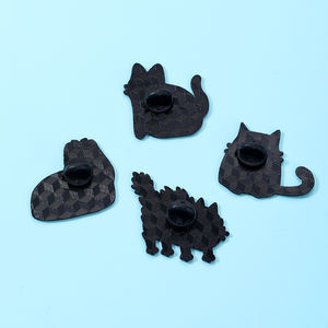 Pin Enamel Aloi seng kucing hitam-lencana kucing imut berlapis epoksi, hadiah unik untuk pecinta kucing, tahan lama dengan pengerjaan epoksi - Product Image 6