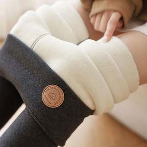 Leggings thermiques amincissants en velours côtelé épais et respirant pour femme, avec AND1 - Product Image 6