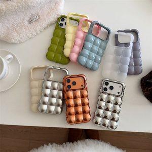 เคสโทรศัพท์ 3 มิติ ลายขนมปังสีลูกกวาดน่ารัก สำหรับ iPhone 17 16 15 14 13 Pro Max  แบบมันเงา ป้องกันรอยขีดข่วน - Product Image 1