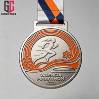 Médaille de finisseur de marathon de Valence en alliage de zinc personnalisée en usine, médaille de récompense sportive de course à pied en émail avec logo personnalisé et ruban