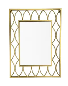 مرآة جدار مستطيلة كبيرة حديثة إسكندنافي بإطار ذهبي معدني بتصميم بسيط لتزيين المنزل