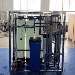 Système de filtration d'eau par osmose inverse commercial 500LPH en acier inoxydable certifié ISO CE pour hôtels et restaurants, auto-nettoyant, faible consommation d'eau usée, OEM - Product Image 2