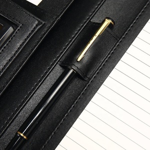 Dossiers liés à la réunion personnalisés en usine A4 organisateur reprendre <span class=keywords><strong>le</strong></span> dossier de portefeuille Padfolio dossier de conférence en cuir A4 multi-poches - Product Image 6