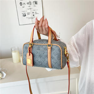 กระเป๋าทรงหมอนทรงสี่เหลี่ยมสะพายข้างพิมพ์ลายแฟชั่นวินเทจสำหรับผู้หญิง - Product Image 1