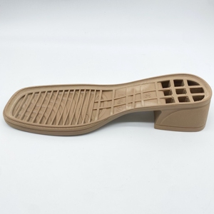 Huadong <strong>Rubber</strong> Square Toed <strong>Women</strong> <strong>Boots</strong> Shoe <strong>Sole</strong> Trendy Shoe Outsole - Product Image 1