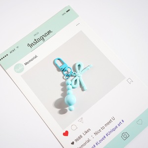 Llaveros con Lazo y Cuentas de Diseño Original DIY, Colgantes Kawaii para Bolsos y Carteras, Lindos Regalos Hechos a Mano para Mujeres y Niñas - Product Image 4