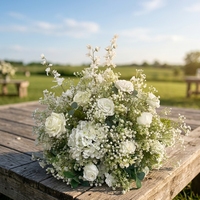 Nouvelle Arrivée Personnalisée : Arche Florale Moderne, Composition Florale Artificielle Suspendue, Chemin de Table de Mariage, Fleurs de Gypsophile