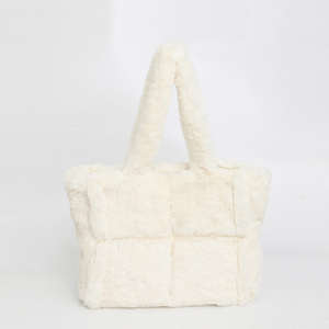 กระเป๋าถือขนกระต่ายนุ่มน่ารักสำหรับผู้หญิง  กระเป๋าขนาดใหญ่จุของได้เยอะ รับผลิตแบบ OEM ODM กระเป๋าสะพายไหล่คุณภาพสูง อุ่นสบาย - Product Image 5