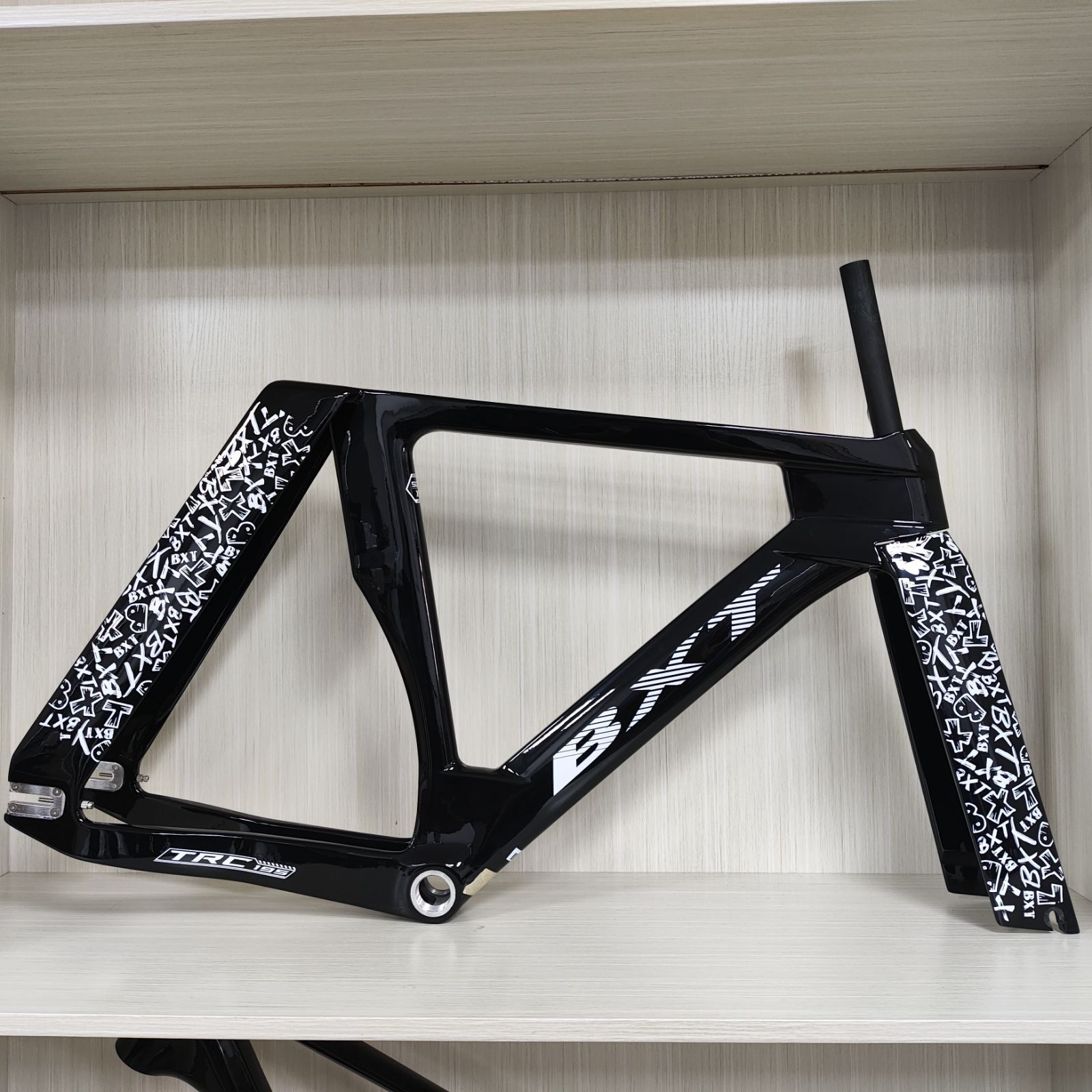 BXT TRC195 カーボンピストフレーム BXT-カーボンファイバーTT