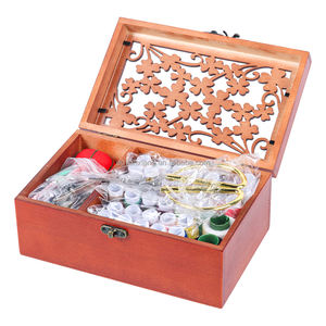 YX ホット ポータブル 磁気多機能裁縫キット、環境に優しいメープル/パイン材収納ボックス付き、カスタマイズ可能な形状 - Product Image 4