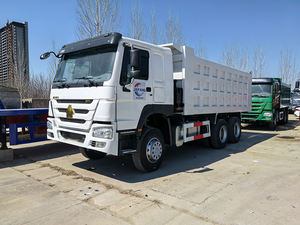 Camion à benne basculante Sinotruk Howo White 2x8 conduite à gauche, un tout nouveau camion à benne basculante HowO de haute puissance - Product Image 4