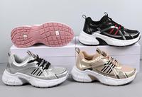 Chaussures de course décontractées pour femmes 2025 personnalisées de haute qualité, à la mode, à semelle épaisse, à lacets, amortissantes, style urbain, souples