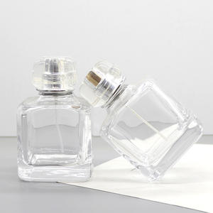 Flacon de parfum en verre transparent carré de 100 ml avec clip, flacon cosmétique vide avec capacité de 30 ml - Product Image 2