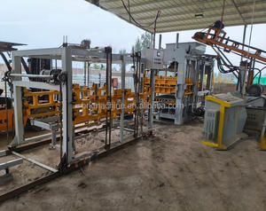 Máquina para Fabricar Ladrillos de Hormigón para Construcción, Bomba con Motor, Línea de Producción de Bloques Hidráulica Automática QT8-15 para Adoquines/Bordillos - Product Image 4