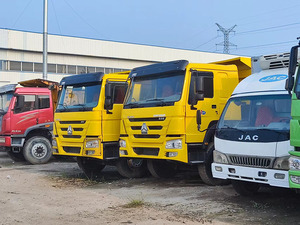 รถดัมพ์ขนาดเล็ก SINOTRUK 6 ตัน สำหรับงานเหมือง ขับเคลื่อน 4 ล้อ มือสอง, รถดัมพ์ล้อใหม่ ยี่ห้อจีน พร้อมกล้อง 10 12 1  รถบรรทุกหนัก HOWO - Product Image 6