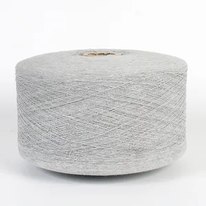 16/1 gris clair tissu textile en coton régénéré fil à tricoter recyclé