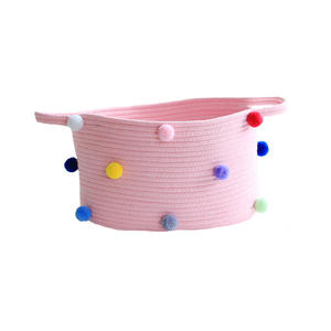 Articles de rangement faits à la main au crochet boîtes de salle de bain chambre et salon bols et paniers petits pompons - Product Image 4