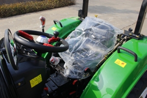Tracteur de serre 4x4 50 CV abordable pour petites exploitations agricoles et jardins - Product Image 5