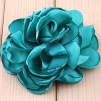 Bros bunga kain DIY buatan tangan garmen Multi guna perhiasan wanita bros kamelia klip aksesori rambut korsase