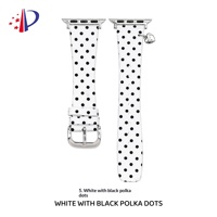 Bracelet en cuir à pois avec boucle ardillon fine taille 22 compatible avec les montres Series 11 10 9 8 7 Ultra SE