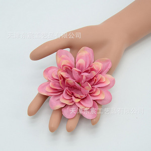 ดอกดาเลียประดิษฐ์จาก Dongchen Crafts ขนาด 10 ซม. ดอกไม้ผ้าไหมสำหรับตกแต่งงานแต่งงาน ตกแต่งบ้าน สีสันฤดูใบไม้ร่วง - Product Image 2