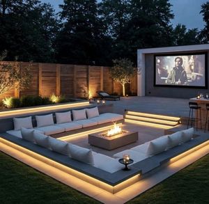 Mesa de Exterior Resistente al Gas y al Sal con Acabado de Mimbre Sintético para Conjuntos de Muebles de Patio Costeros, Encendido Rápido, en Existencia - Product Image 4