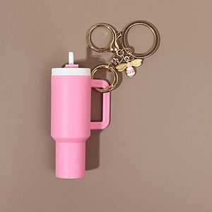 Tumbler Mug Mini Cup 40oz Llavero Stan Cup Accesorios Llavero Bee Key Charm Lip Balm Llavero - Product Image 4