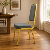 Chaise de banquet ergonomique à dossier incurvé empilable, chaise de salle d'hôtel durable et fonctionnelle, chaises de salle à manger de style européen