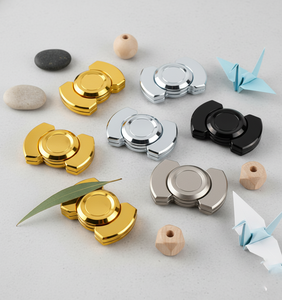 缓解焦虑 3D 旋转魔方磁力环 感官满足 白色 小型 EDC 金属指尖玩具 - Product Image 3