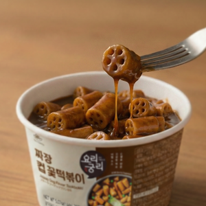 Salsa Jjajang Coreana de Primera Calidad, Popular, en Vaso de 22 Onzas Líquidas, para Tteokbokki, Comida Instantánea, Sin Picante - Product Image 1