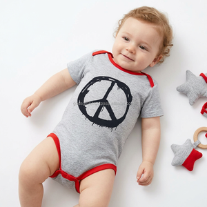 Fournisseur en gros de vêtements pour bébés et tout-petits : Combinaison en coton imprimée OEM ODM pour bébé fille, collection printemps - Product Image 3