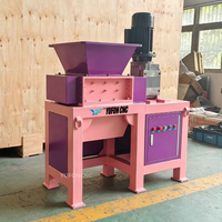 Broyeur de plastique CNC YUFON, petit broyeur à double arbre pour les déchets de plastique, les tuyaux, les fûts et le recyclage du caoutchouc