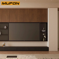Unité murale d'appartement moderne Meuble TV de salon Design mural en bois personnalisé avec meuble TV Armoires de rangement et d'affichage