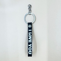 Porte-clés en caoutchouc souple PVC en forme de lettre, avec cordon en cuir, jouet en peluche, accessoire en silicone et cuir, petit pendentif, cadeau