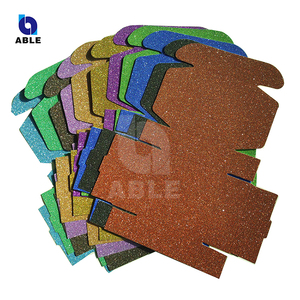 Scatole Regalo Personalizzate con Finestra Trasparente in PVC e Sacchetto in Cartone Glitterato con Manico Personalizzato per Regali in Cartone - Product Image 5